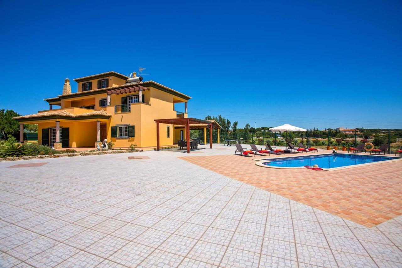 Villa Nincha - Heated Pool - Free Wi-Fi - Air Con 阿尔布费拉 外观 照片