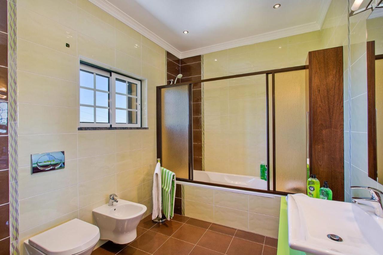 Villa Nincha - Heated Pool - Free Wi-Fi - Air Con 阿尔布费拉 外观 照片